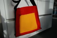 Filz-Tasche handmade rot/gelb/schwarz Hessen - Griesheim Vorschau