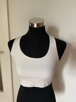 Sport-Top/BH in weiß von H&M, Gr. M/38 Sachsen-Anhalt - Halle Vorschau