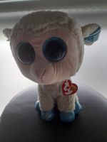 TY 7136133 Olga, weisses Schaf mit blauen Hufen 24 cm Beanie Boos Nordrhein-Westfalen - Werne Vorschau