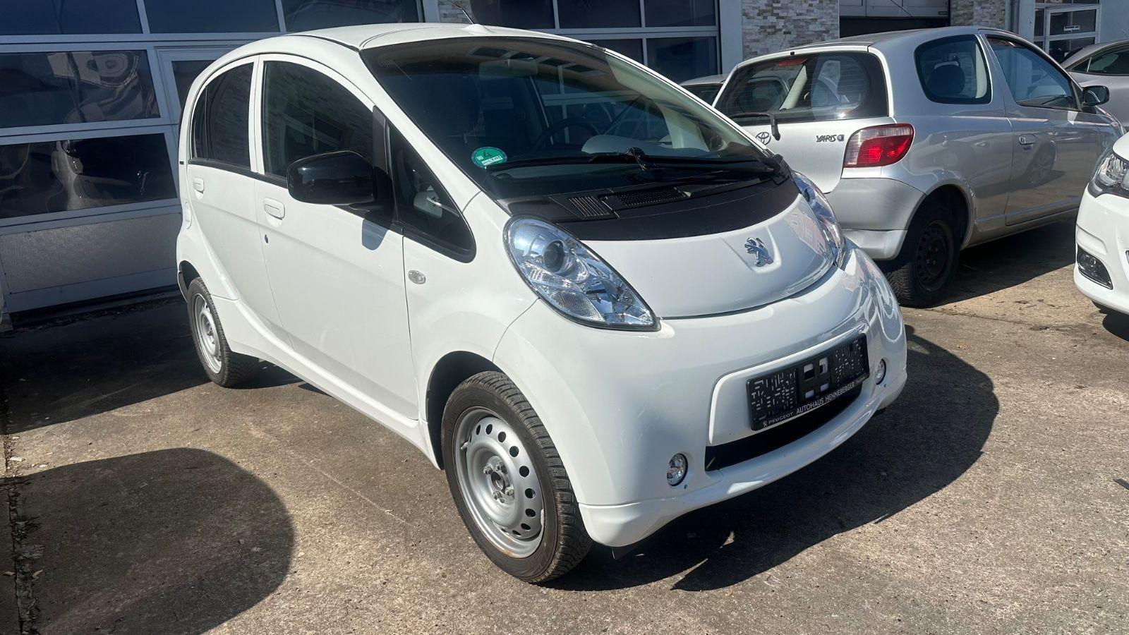 Abbildung des Autos Peugeot iOn Modell 2019*…