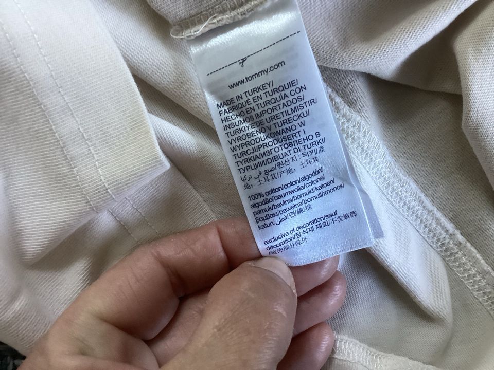 Herren T-Shirt v.Tommy Hilfiger Gr.L Beige Creme nur gewaschen ne in Osnabrück