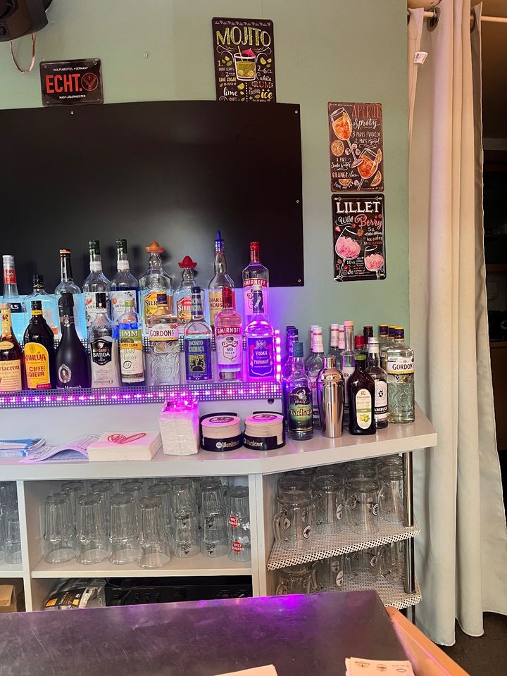 Bistro Lokal Cocktail Bar in Meerbusch