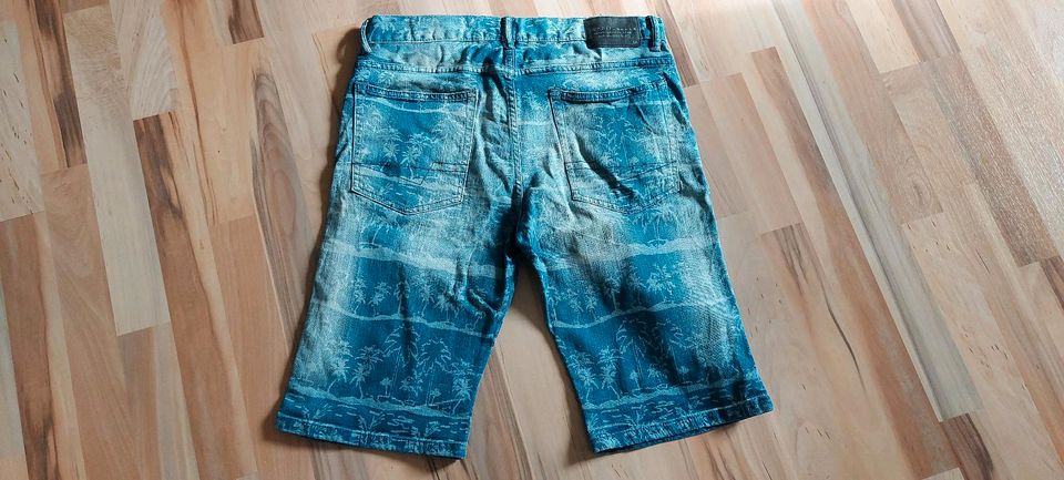 Shorts von Esprit Größe 33 in Seßlach