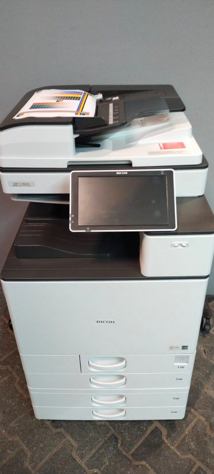 Ricoh MP C3004 A3/A4 Farblaserdrucker Multifunktionsgerät in Baden-Baden