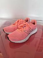 New Balance 520 Sportschuhe Laufschuhe Orange Lachs Damen 41 Nordrhein-Westfalen - Neuss Vorschau
