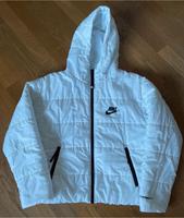 Winterjacke NIKE weiß Niedersachsen - Apensen Vorschau
