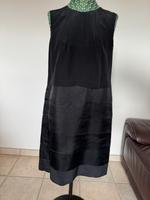 Abendkleid Hugo Boss Gr.40 neu  100% Seide Nordrhein-Westfalen - Wiehl Vorschau