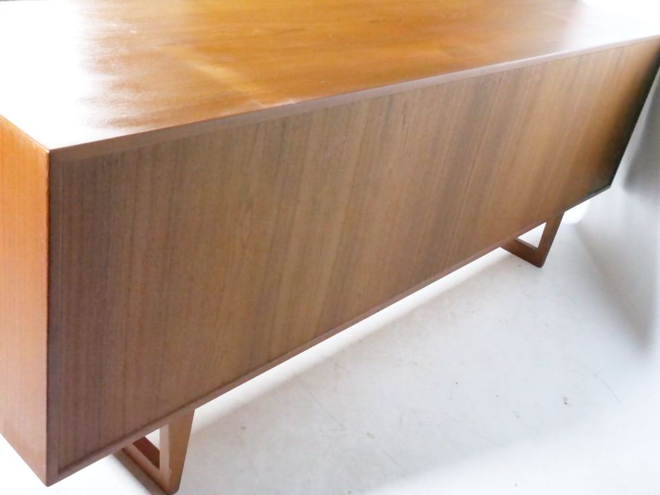 Teak Sideboard Mid-Century Kommode Ostervig Schrank 60er Jahre in Mainz