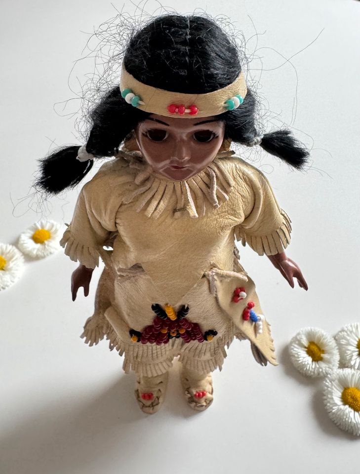 Vintage Native American Indian Doll Papoose Baby 1960 Carlson in Bielefeld