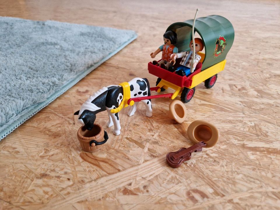 Playmobil Planwagen mit Pferd und 2 Figuren in Ebenweiler