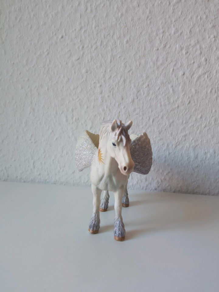 Schleich Bayala Pegasus mit Fohlen in Freiberg