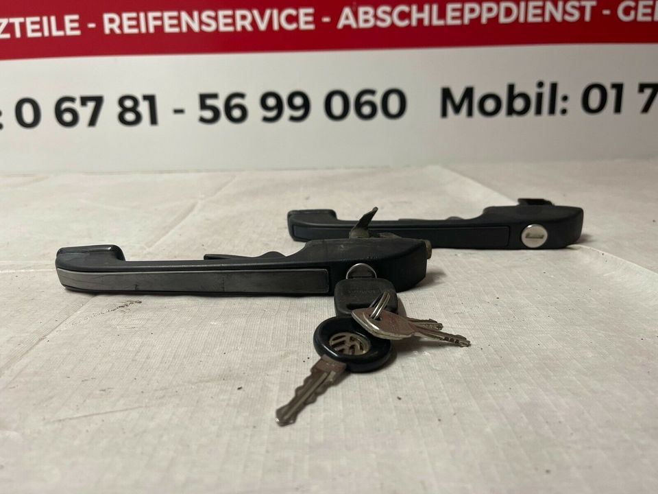 VW Passat Türgriff Vorne Rechts + Links 867837209 in Idar-Oberstein