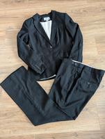 H&M Damen Hosenanzug Blazer Jacket Stoffhose Gr. 38/40 Hessen - Wiesbaden Vorschau