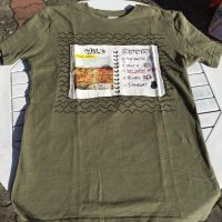 T-Shirt Jungen Khaki mit Print super 146 152 Sachsen-Anhalt - Theeßen Vorschau