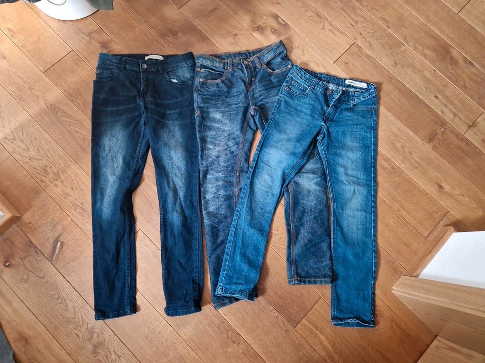 Paket Jeans 158 Junge in Pössneck