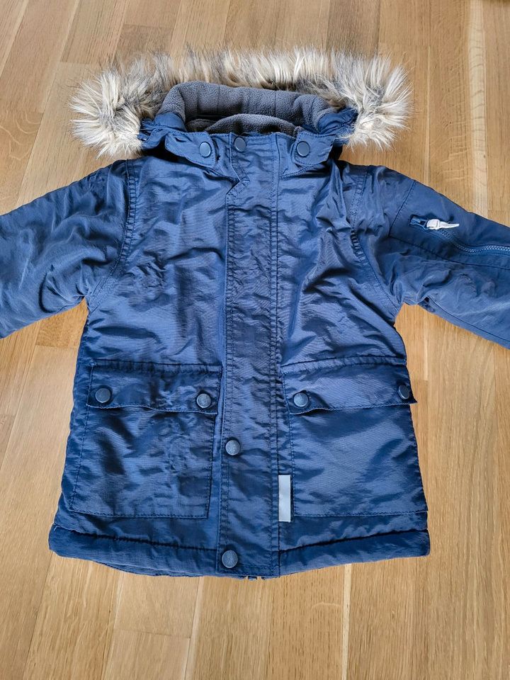 gefütterte Winterjacke, Jacke von Me Too, Blau, Größe 104 in Frankfurt am Main