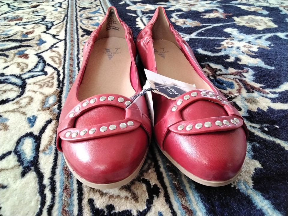 Venturini Ballerinas echt Leder rot Gr37neu mit Etikett NP 49,95€ in Damme