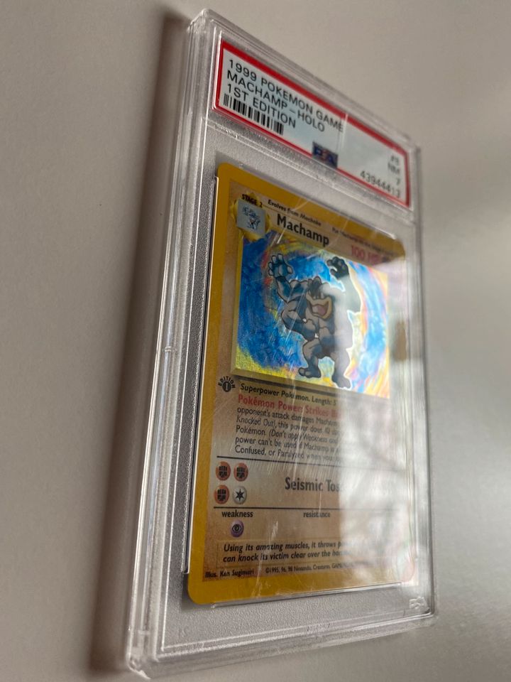 Pokemon Karte PSA 7 MACHAMP 1.Edition | Base Set 1999 | Holo Card in Hamburg