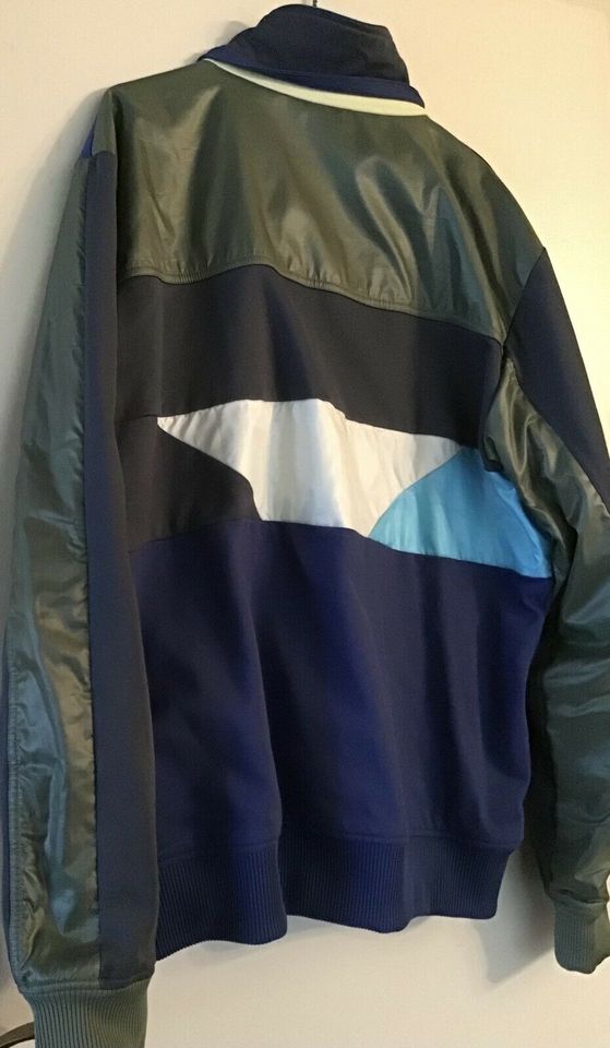 Adidas Trainer Jacke celebrate originality blau oliv XL XXL Top in Neuberg