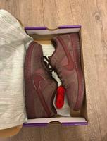 Nike SB Dunk Low Premium, City Of Love burgunderrot neu Innenstadt - Köln Altstadt Vorschau