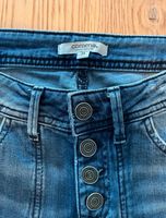 COMMA Jeans Gr. 34, Girlfriend/ gerader Schnitt Hessen - Wiesbaden Vorschau