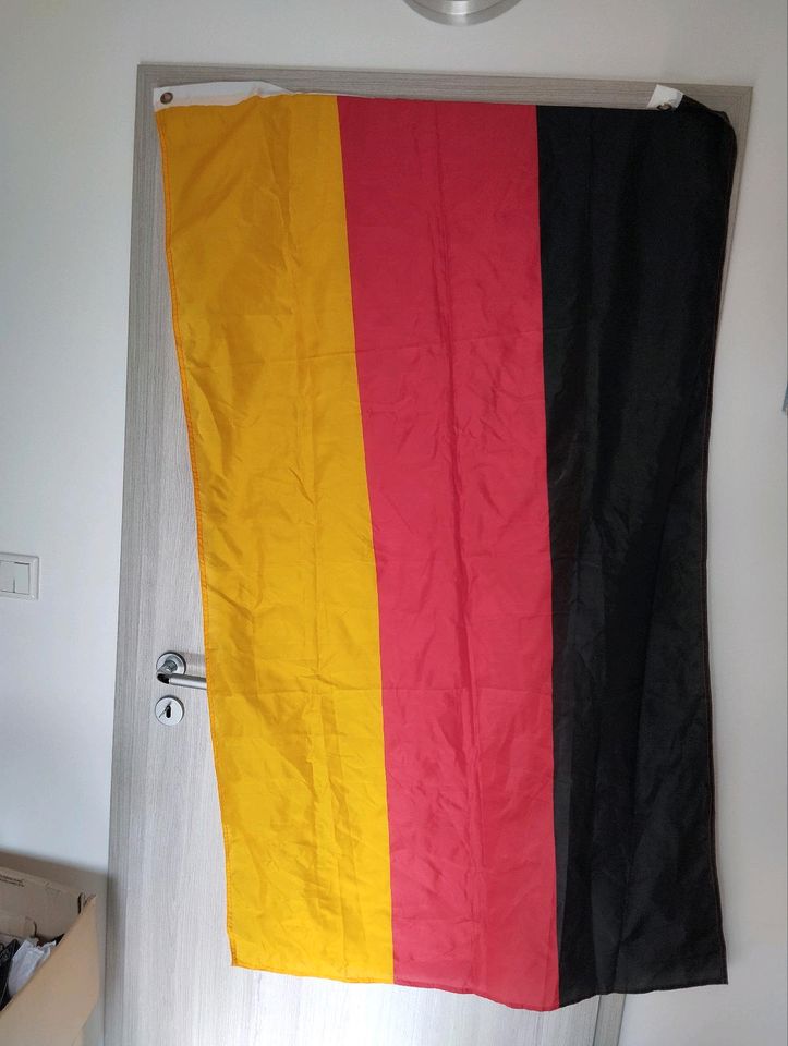 Deutschland Fahne in Nürnberg (Mittelfr)
