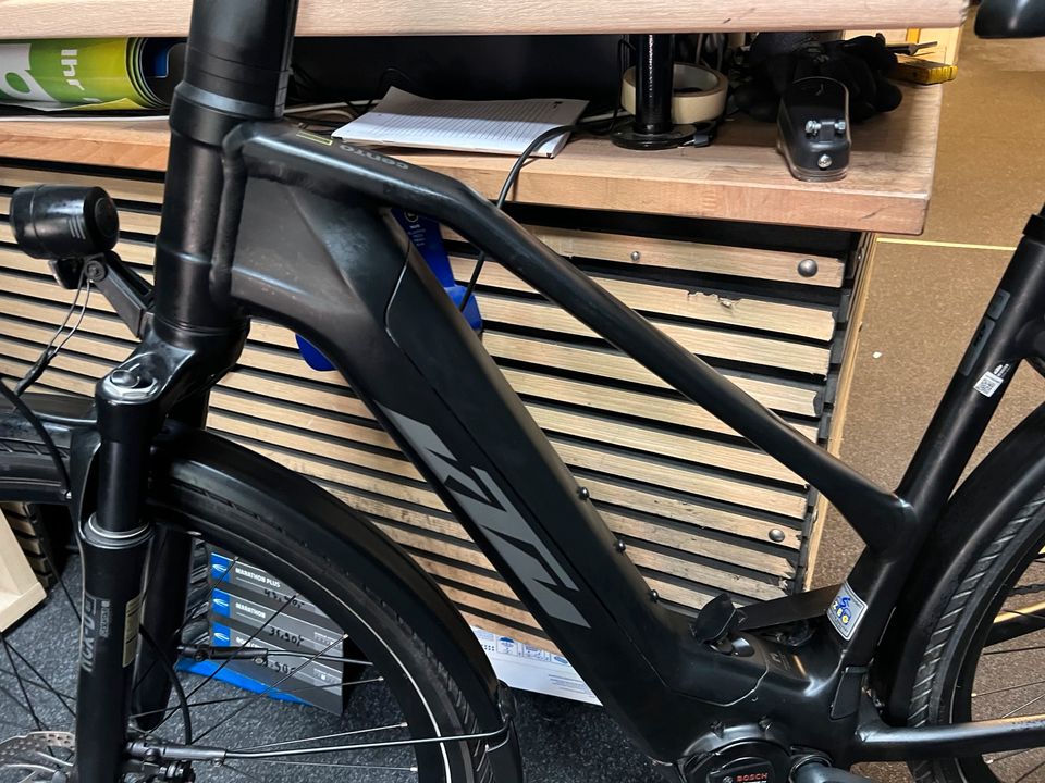 KTM E-Bike Cento 10 Plus (2022) | Trapez Rh‘50‘cm in Berlin