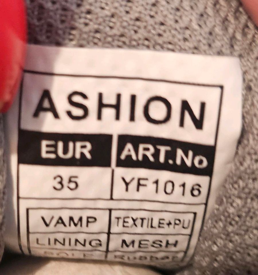 ***NEU Ashion Barfußschuhe Barfußsneakers Gr. 35 in Berlin