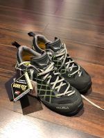 Salewa Trekking Schue NEU Wanderschuhe Baden-Württemberg - Rottweil Vorschau