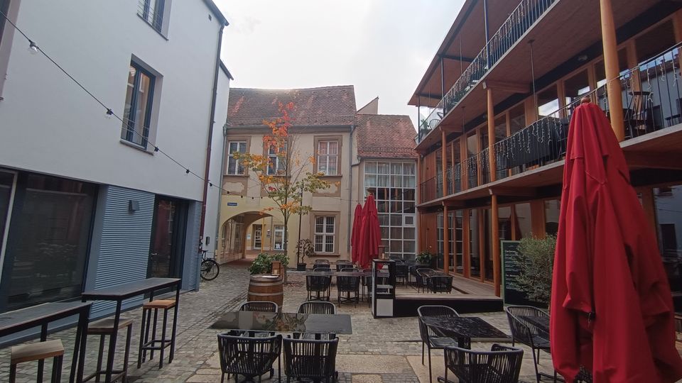 Hinter historischer Fassade - Neubau mit modernen Räumen in Bamberg