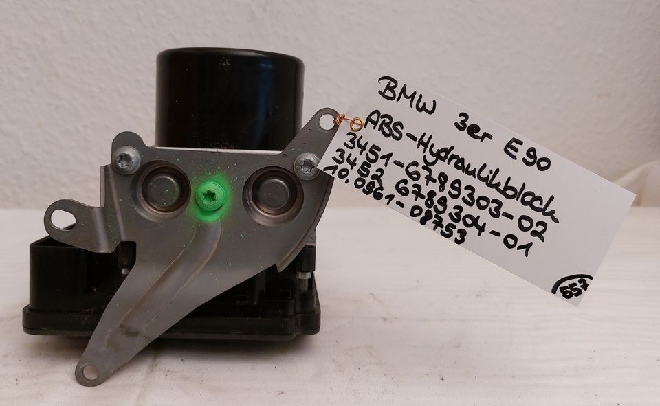 Gebr. BMW E90 ABS-Hydraulikblock 3451-6789303-02 3452678930401 in Duisburg