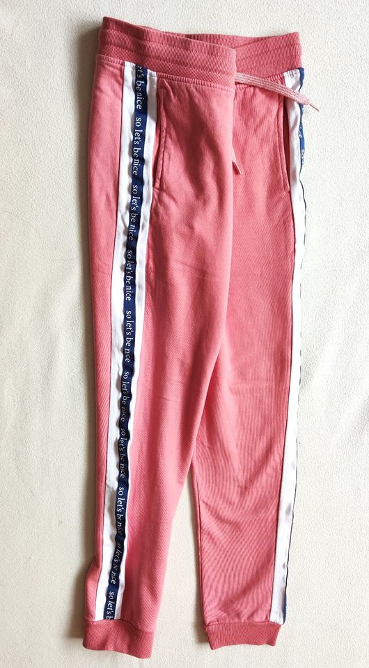 neu Mädchen Jogginghose,Freizeithose,Sporthose Gr.146 Pocopiano in Dresden