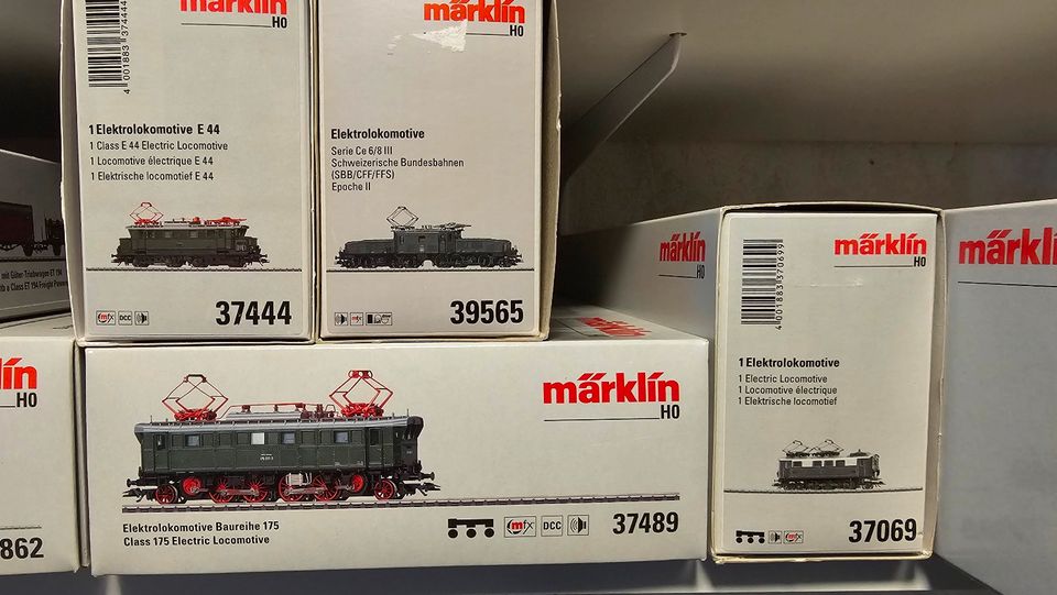 Märklin Lokomotiven mfx / mfx+ 26194, 37023, 37051, 37062, 37069 in Waltershausen