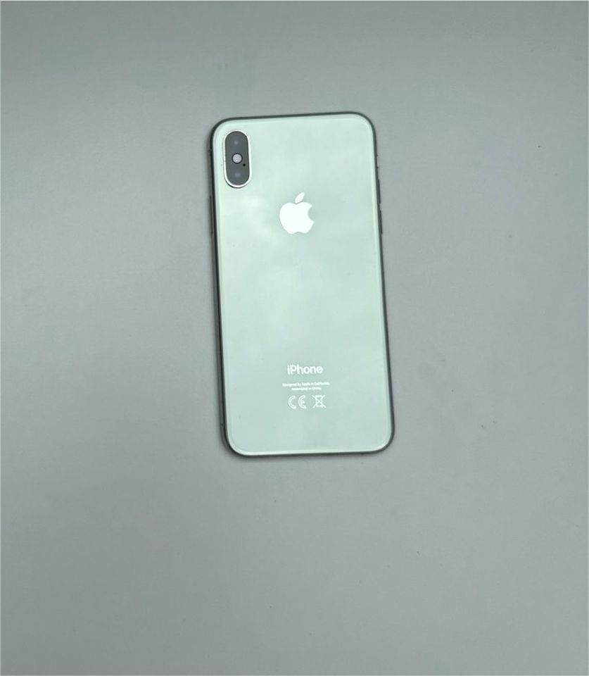 iPhone 10s XS 64 GB in Silver in Saarbrücken