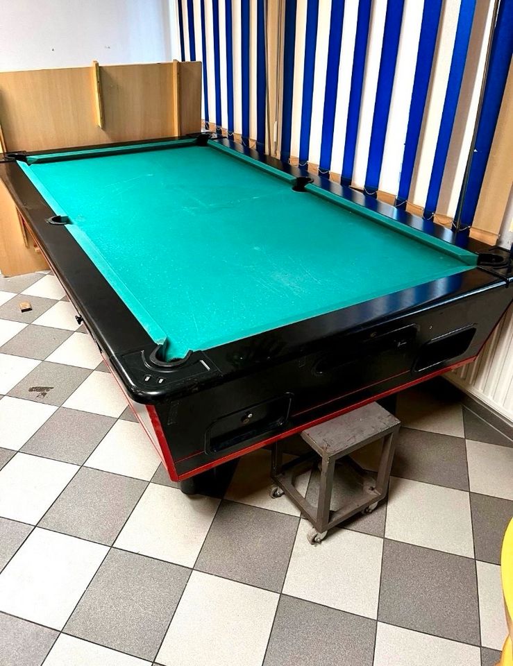 Billiardtisch in Winkelhaid