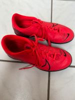 Nike Fußballschuhe Kunstrasenschuhe 36 Nordrhein-Westfalen - Neuss Vorschau