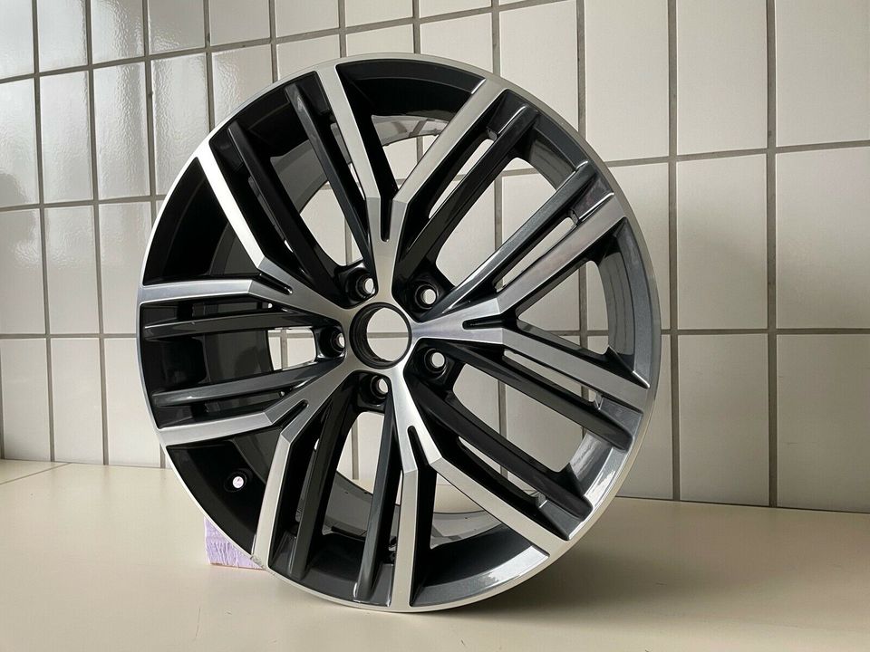 VW Passat Alltrack 3G B8 Alufelge Felge 19" 3G0601025AG in  Nordrhein-Westfalen - Lage | Reifen & Felgen | eBay Kleinanzeigen ist jetzt  Kleinanzeigen