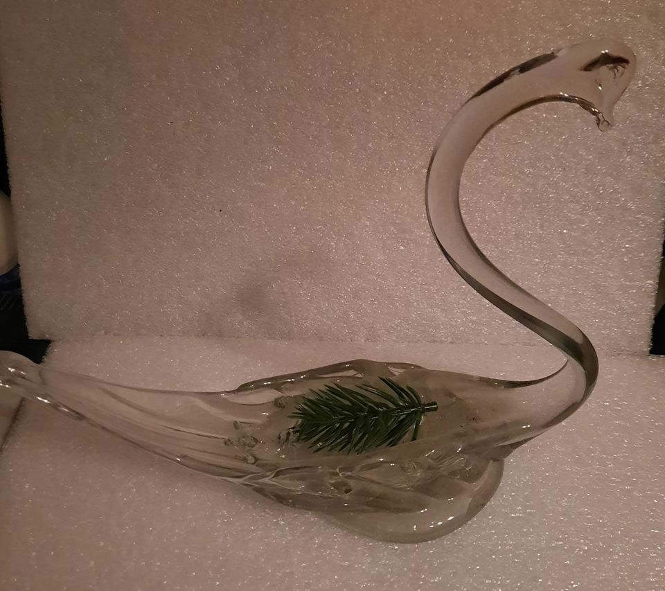 Glas Schwan ca 30 cm lang Deko wunderschön in Berlin