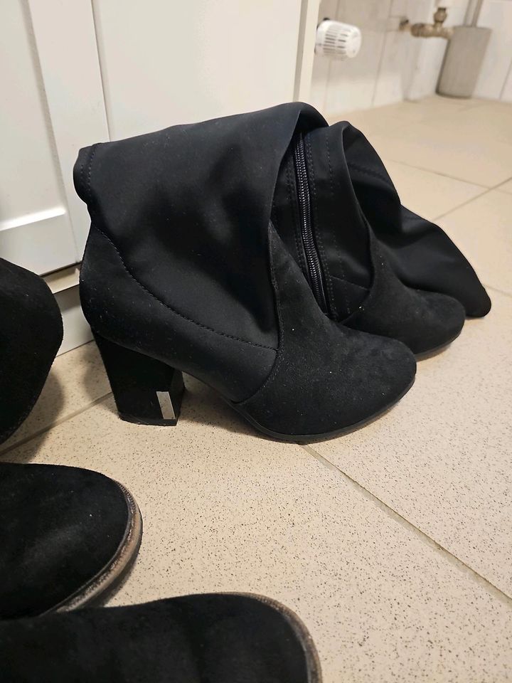 Damen Schuhe Paket Stiefel Stiefeletten 37 in Saarbrücken