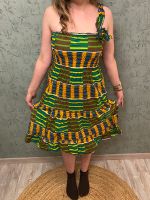 Buntes afrikanisches Sommerkleid mit einem Träger Nordrhein-Westfalen - Mülheim (Ruhr) Vorschau