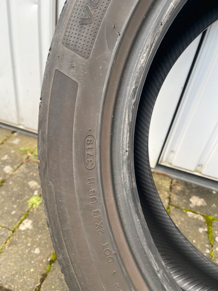 Hankook Ventus s1 evo2 SUV  235/50/19 in Hannover