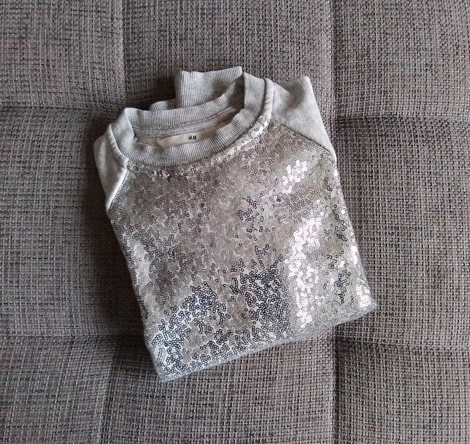 H&M Glitzer Pullover Gr. 146/152 in Marschacht