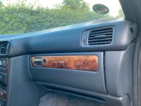 Volvo V 70 I Handschuhfachdeckel mit Holzdekor Leipzig - Connewitz Vorschau