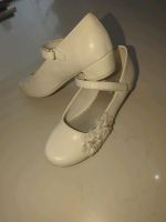 Graceland Schuhe Ballerinas Kommunion weiss gr. 36 Blumen Nordrhein-Westfalen - Hattingen Vorschau