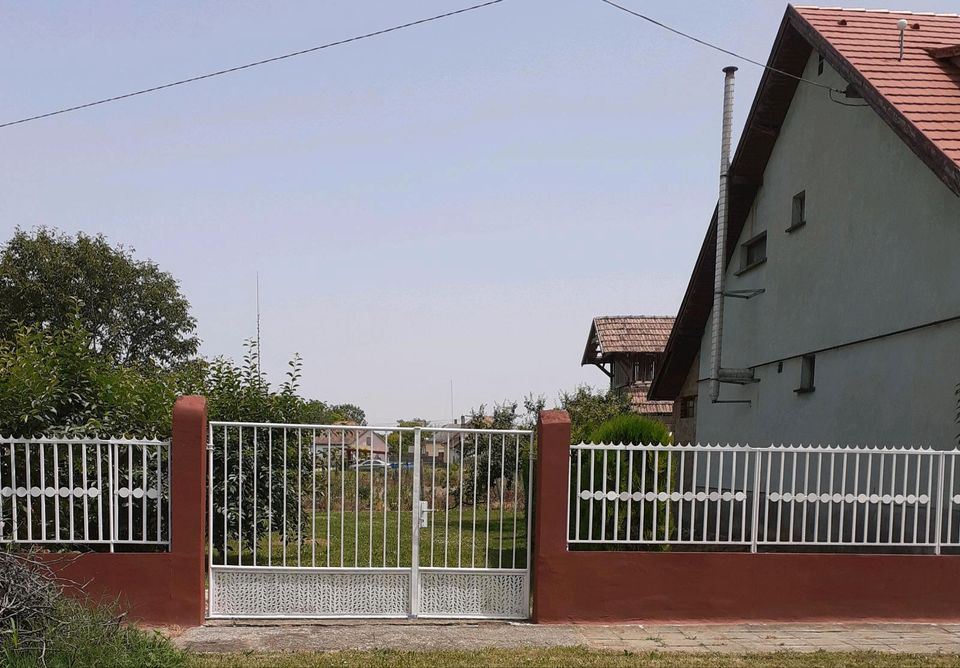 Haus mit grossem Grundstück in Ungarn! in Osterode am Harz