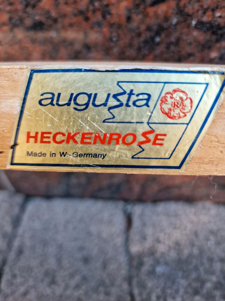 Säge mit Holzgestell in Neubrandenburg