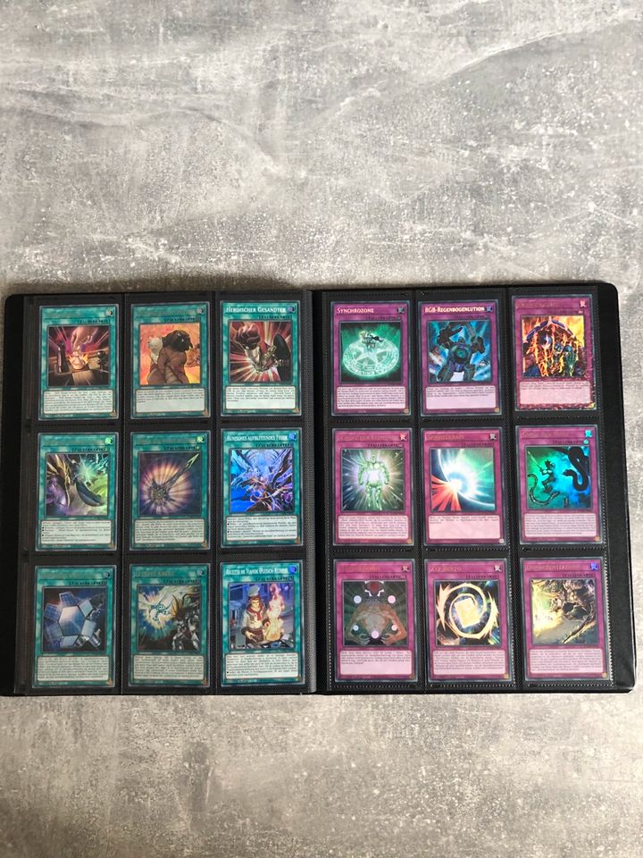 Yugioh Karten: Sammelmappe inkl viele Holo, Secret, Rare in Leipzig