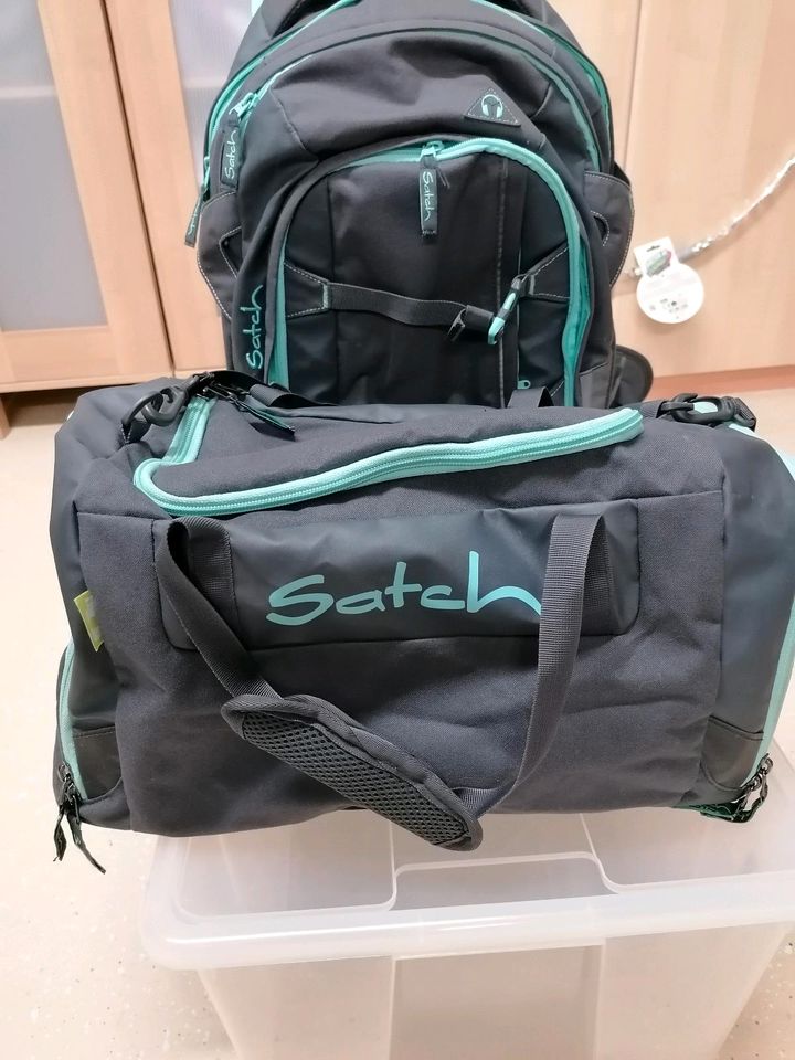 Schulrucksack von Satch mit Turntasche in Andernach