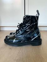 Dr. Martens 1460 Pascal Gr. 37 US6 Marble Black Marmor Lackleder Hessen - Lampertheim Vorschau
