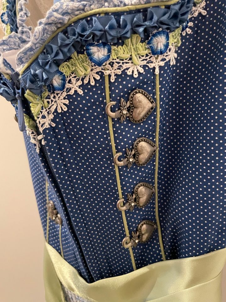 Krüger Dirndl blau/grün 34/36 in Rudersberg